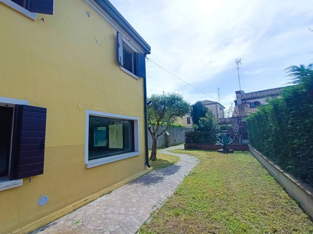 Villa a Adria in Via Angeli, 56 - Foto 4