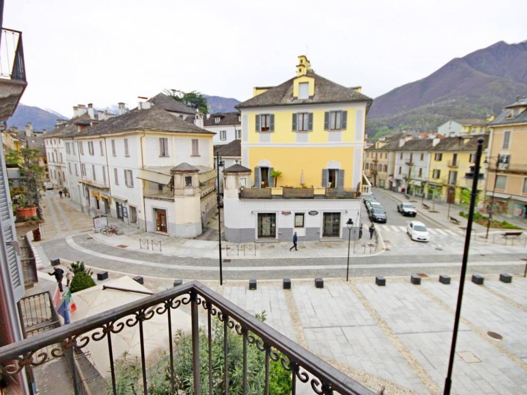 Appartamento a Domodossola in Piazza Ettore Tibaldi, 9 - Foto 2