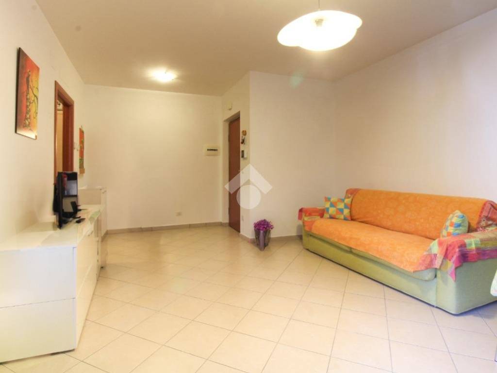 Appartamento a Roseto degli abruzzi in Via ariosto, 7 - Foto 4