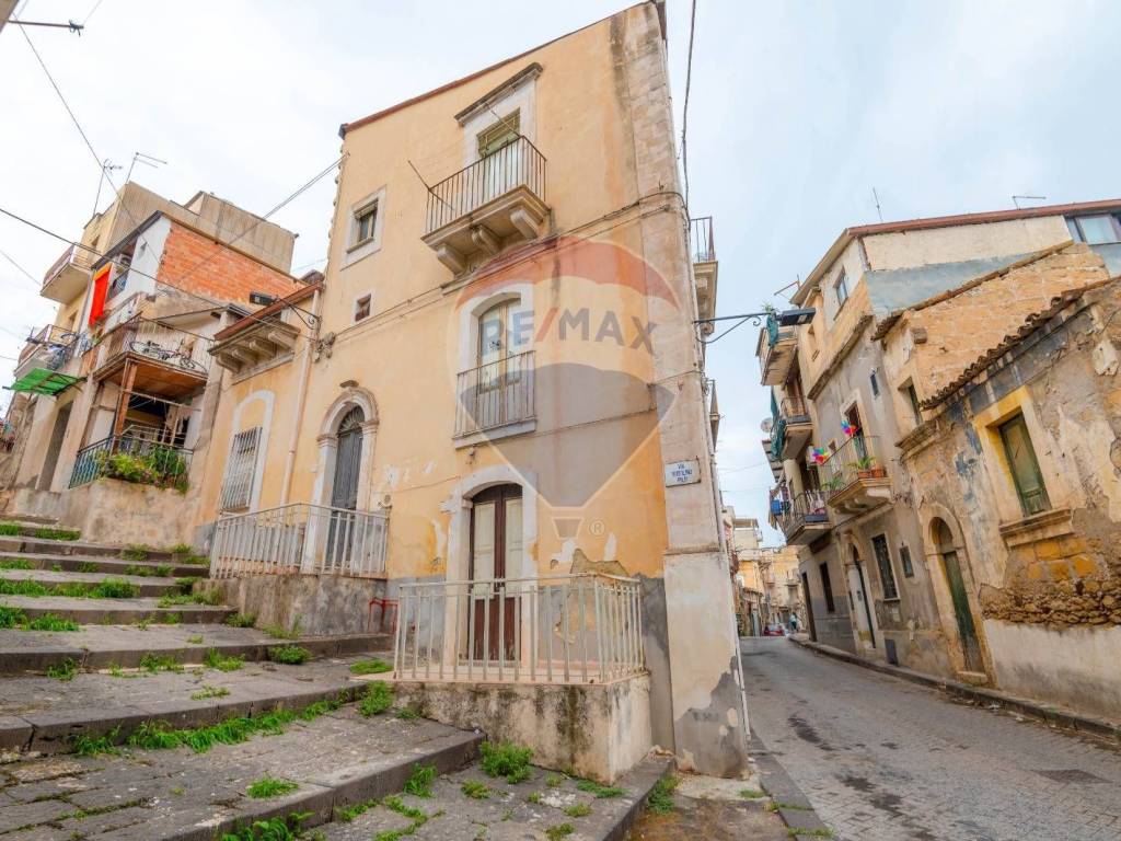 Appartamento a Francofonte in via Rosolino Pilo, 59 - Foto 5