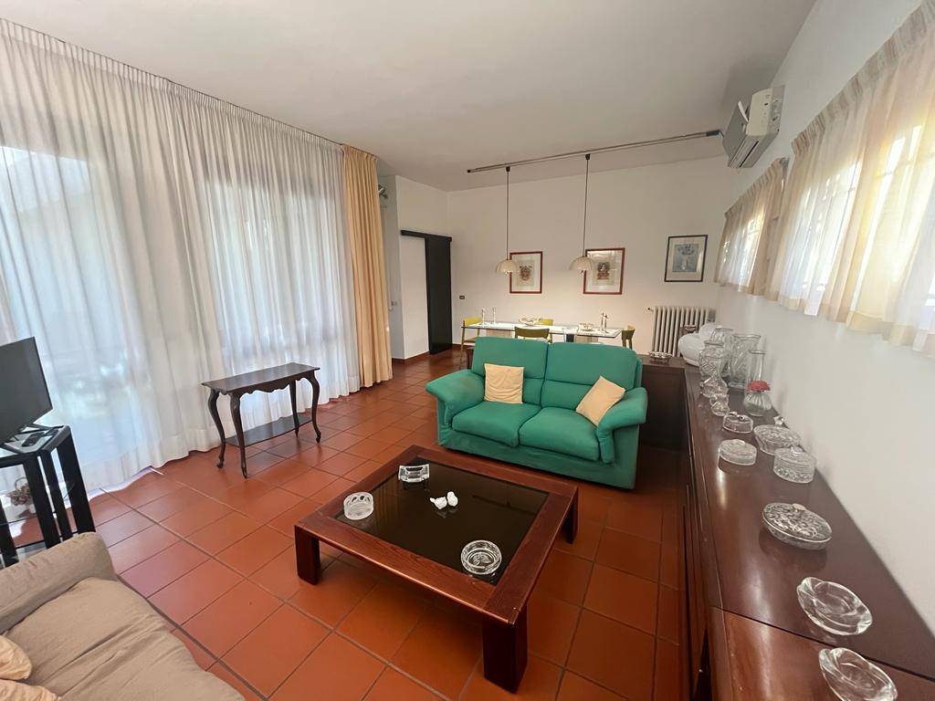 Villa a Vercelli in Via Paolo Thaon de Revel, 26 - Foto 2