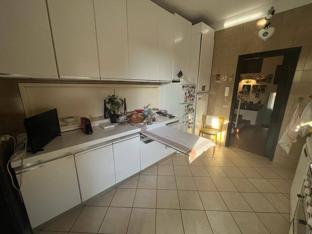 Villa a Vercelli in Via Paolo Thaon de Revel, 26 - Foto 5