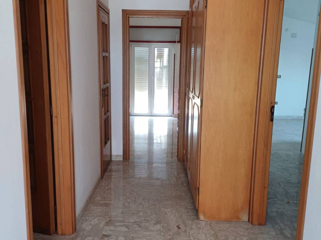 Appartamento a Taranto - Foto 4