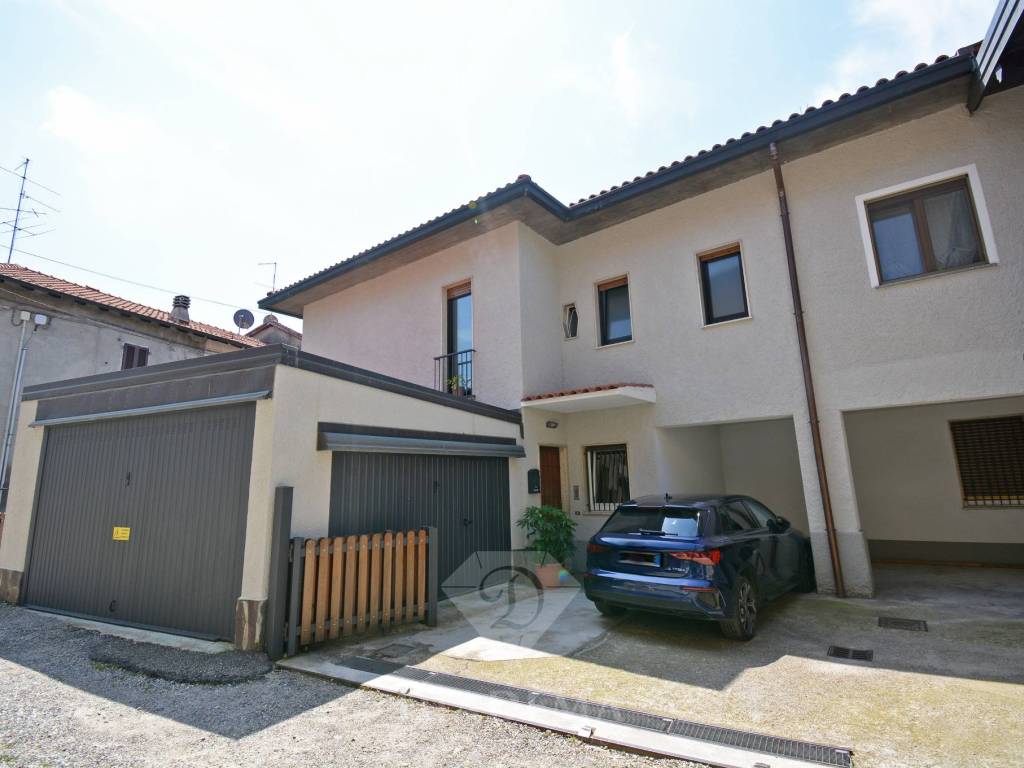 Appartamento a Sumirago in Via San Vincenzo, 1 - Foto 4