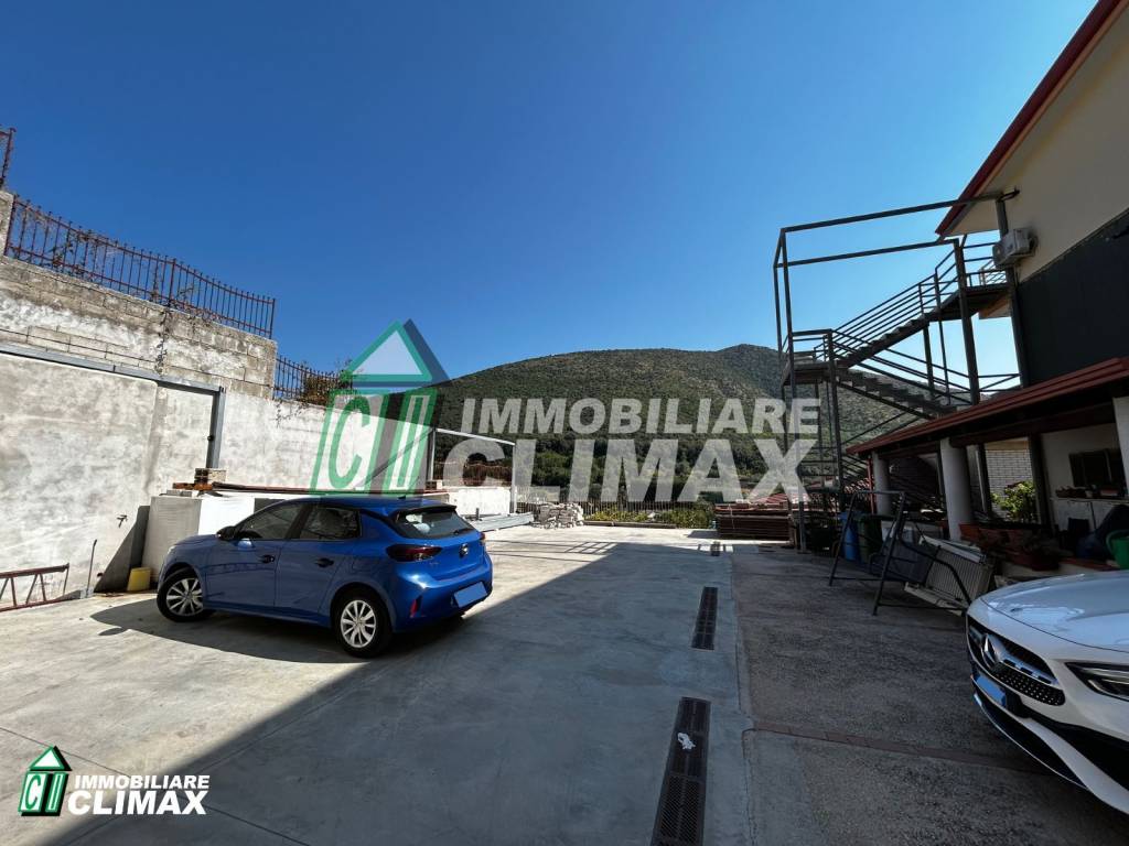 Appartamento a Caserta in Via Michele Fiorillo - Foto 3