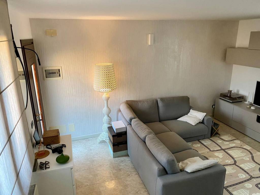 Appartamento a Codroipo in Via Giovanni Battista Candotti, 100 - Foto 2