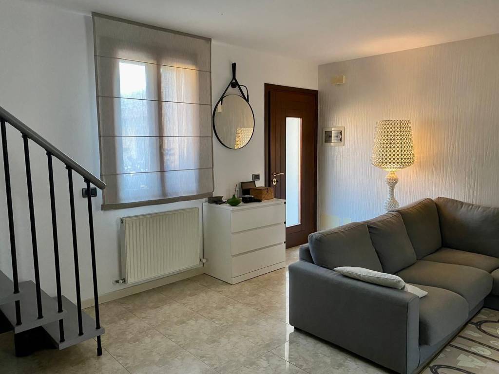 Appartamento a Codroipo in Via Giovanni Battista Candotti, 100 - Foto 3