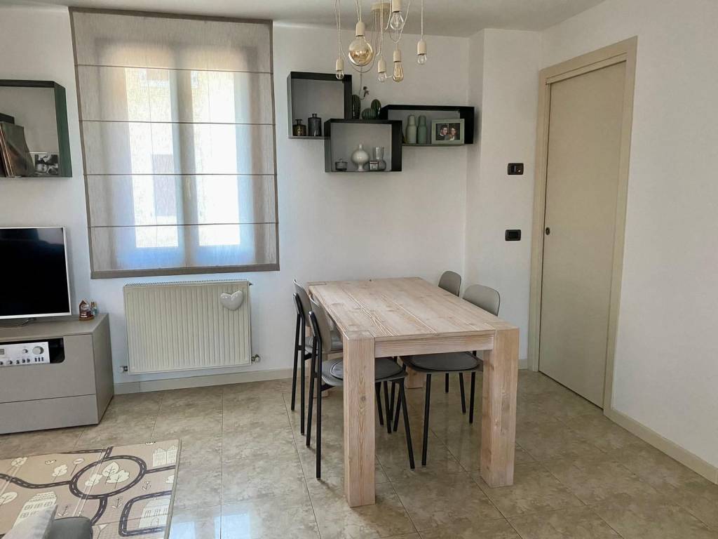 Appartamento a Codroipo in Via Giovanni Battista Candotti, 100 - Foto 4