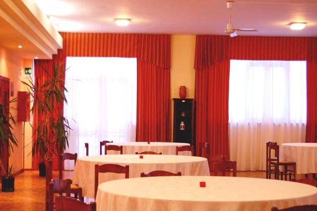 Palazzo / stabile a Camerino - Foto 2