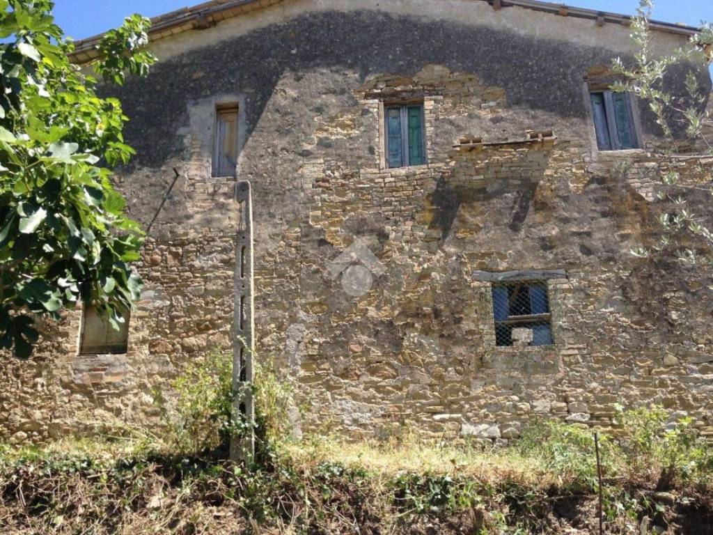 Rustico / casale a Bevagna in Via Poggiolo-Monte - Foto 4