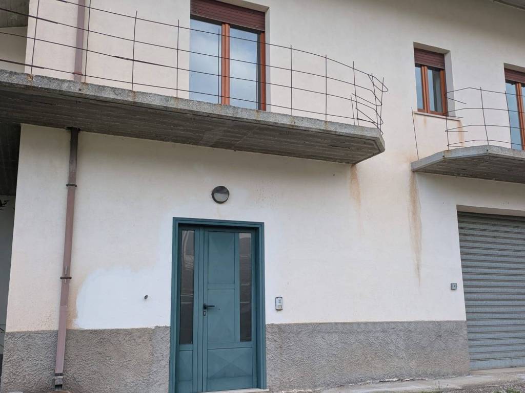 Casa indipendente a Castelpetroso in Via Rondine, 9 - Foto 5