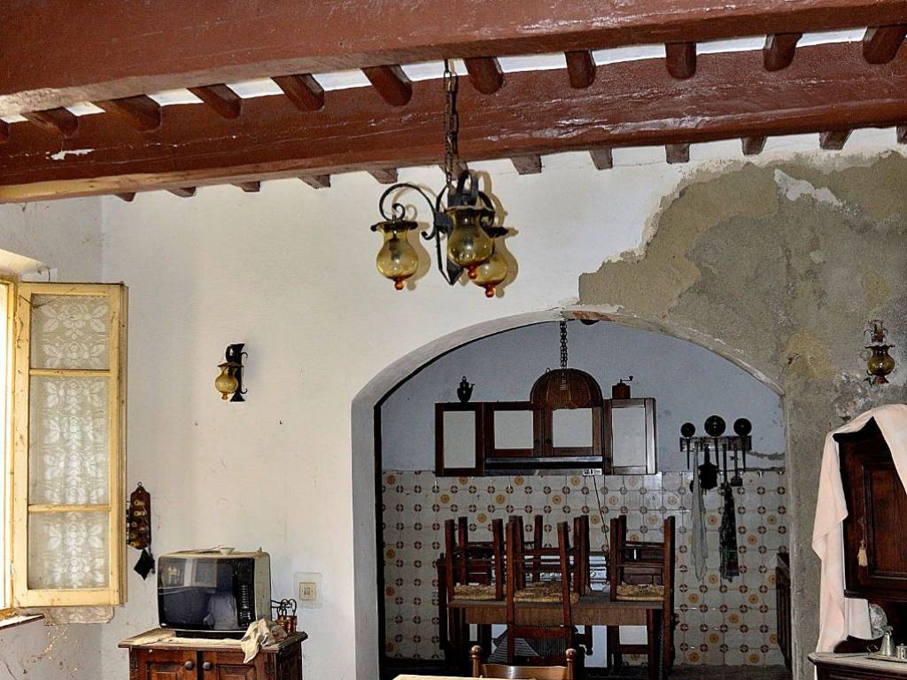 Palazzo / stabile a Sinalunga in Via Vittorio Veneto, 3 - Foto 4