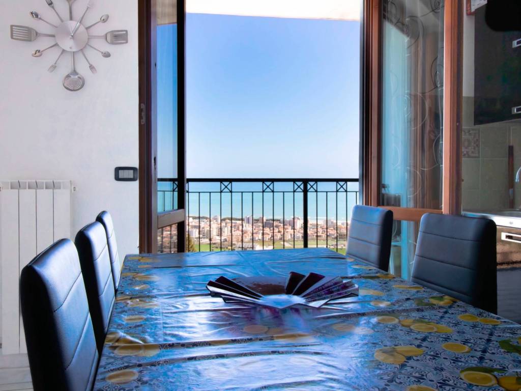 Appartamento a Tortoreto in Via Belvedere, 6 - Foto 2