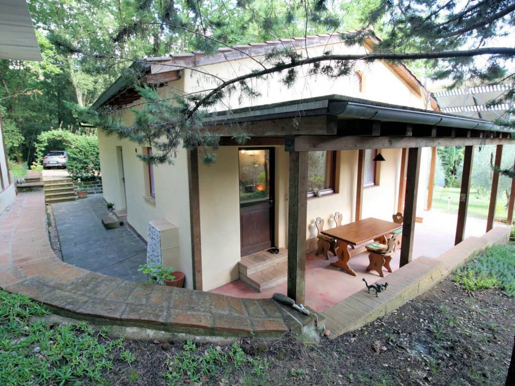 Rustico / casale a Roccastrada - Foto 2