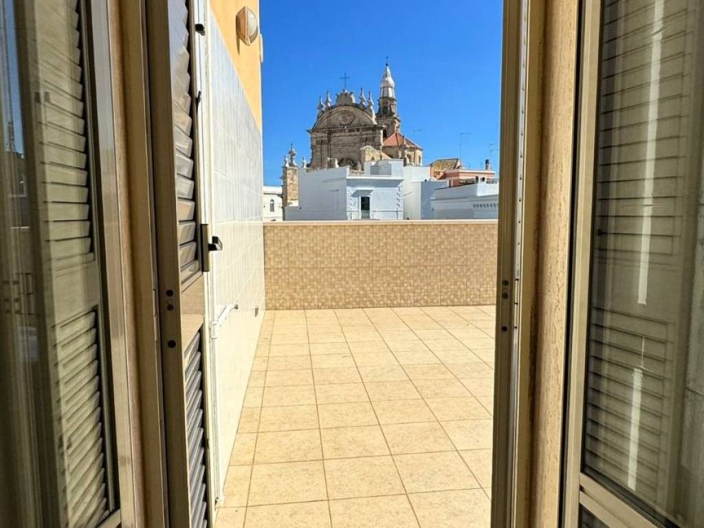Casa indipendente a Monopoli in Piazza Alessandro Manzoni - Foto 5