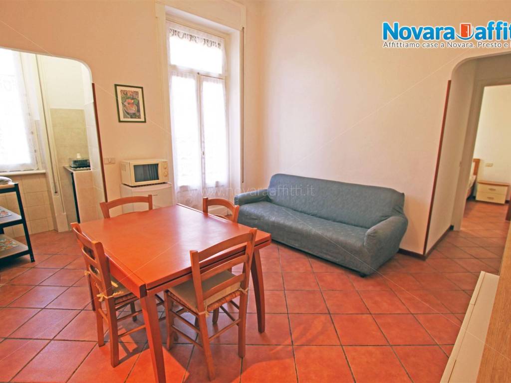 Appartamento a Novara in Viale Dante Alighieri - Foto 4
