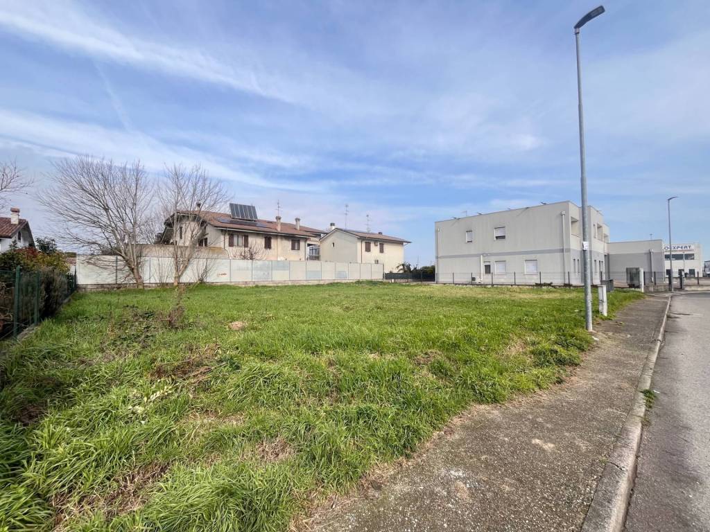 Terreno a San giorgio bigarello in Via San Carlo - Foto 2