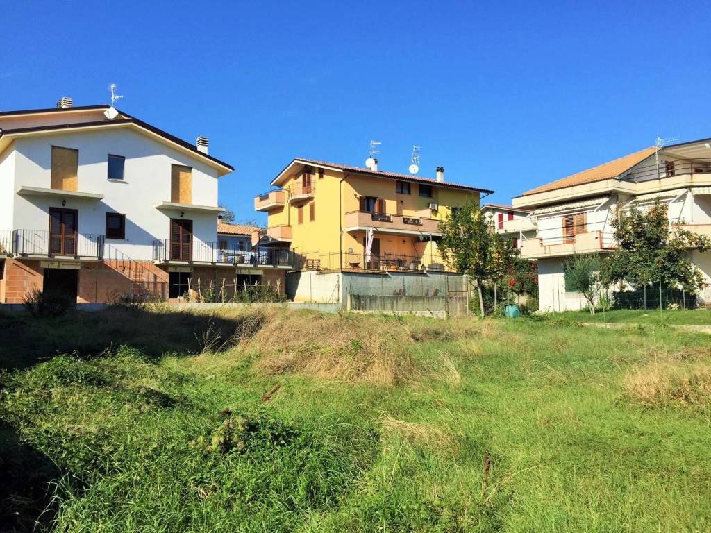 Terreno a Teramo in Via Antonio di Pasquale, 1 - Foto 3