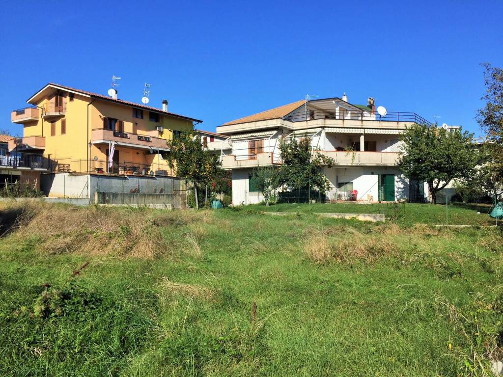 Terreno a Teramo in Via Antonio di Pasquale, 1 - Foto 4