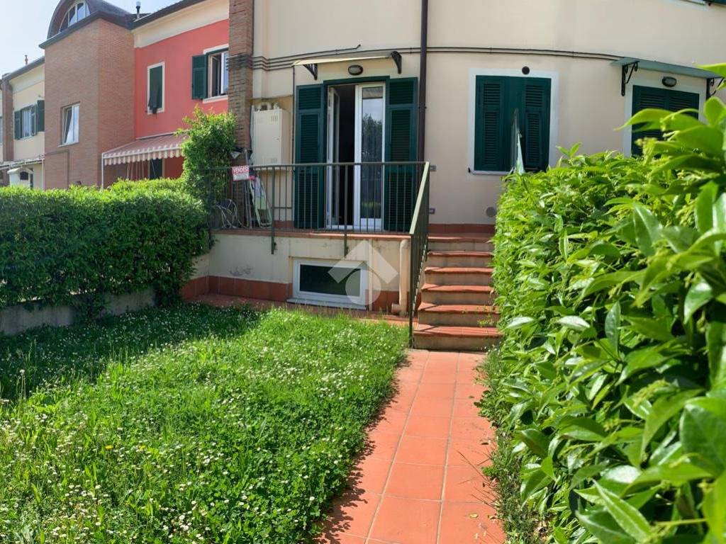 Appartamento a Sarzana in Via Mazzincollo, 3 - Foto 2