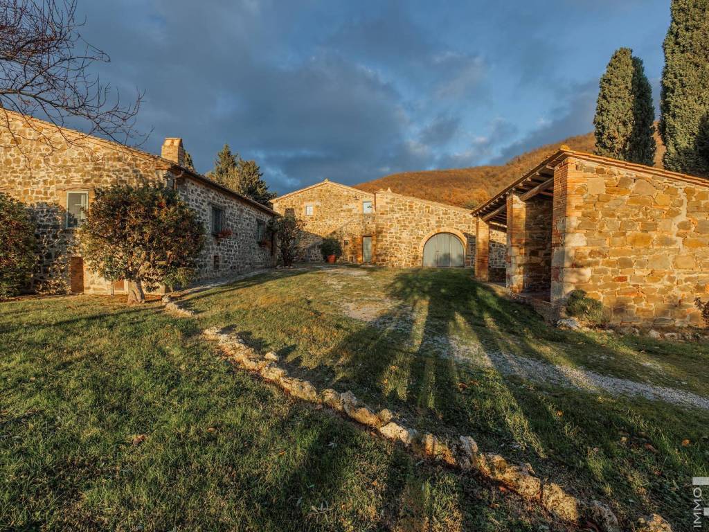 Villa a Sarteano in Strada della Foce e Fornace - Foto 3