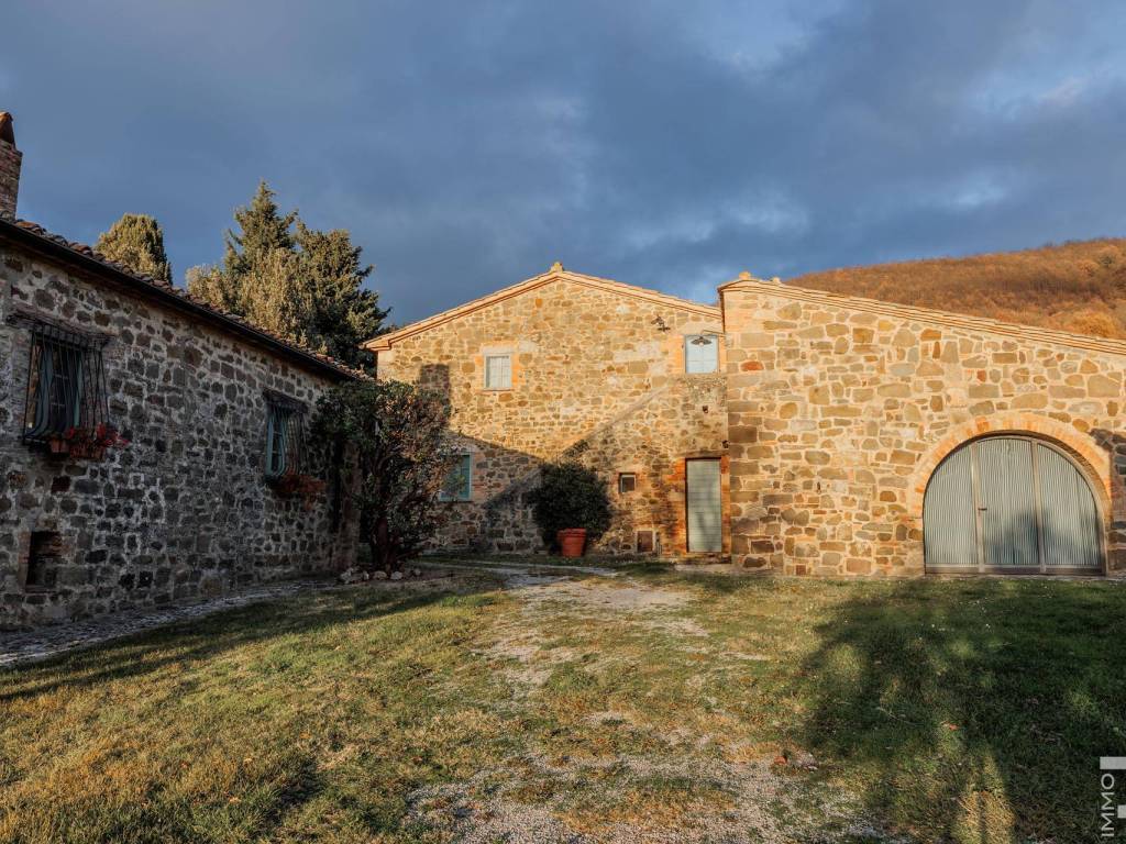 Villa a Sarteano in Strada della Foce e Fornace - Foto 4