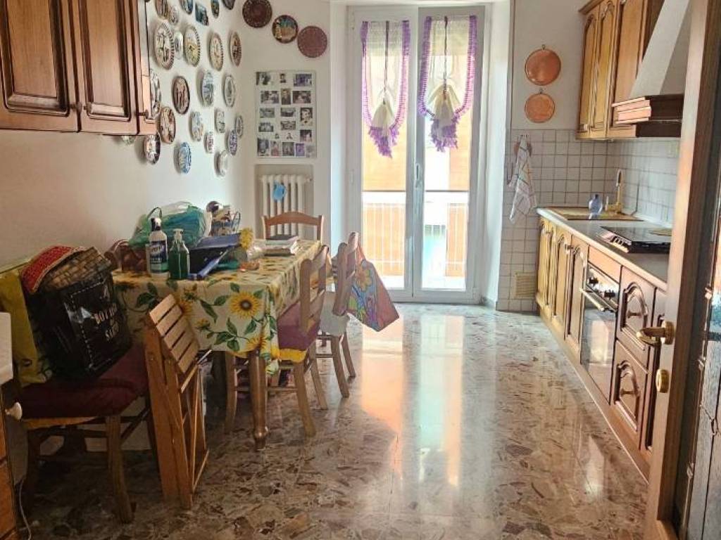 Appartamento a Jesi in Via Radiciotti - Foto 5