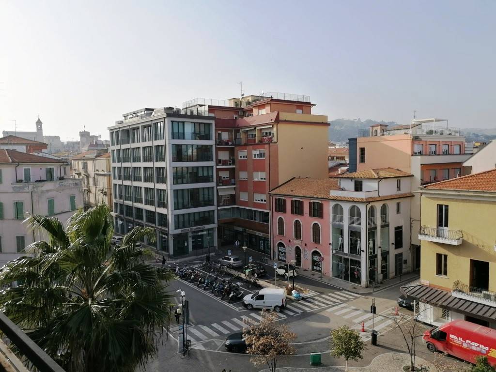 Appartamento a San benedetto del tronto in Viale Secondo Moretti - Foto 4
