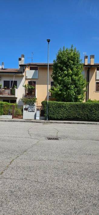 Villa a Verona in Via Federico da Montefeltro - Foto 3