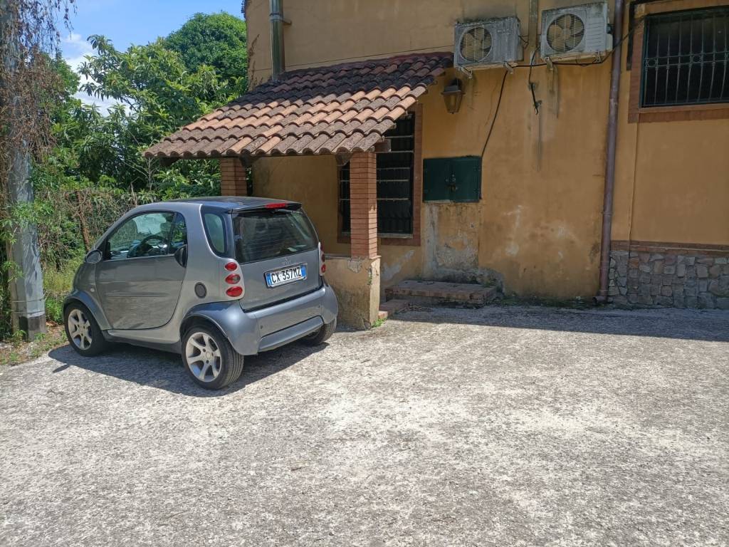 Terreno a Nocera inferiore in Via degli Olivetani, 15 - Foto 2