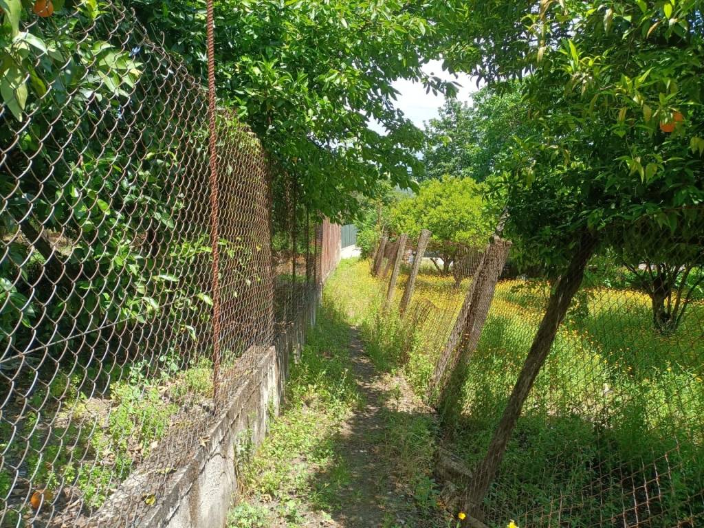 Terreno a Nocera inferiore in Via degli Olivetani, 15 - Foto 4