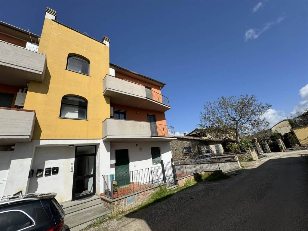 Appartamento a Cortona in Fratta, 81 - Foto 2