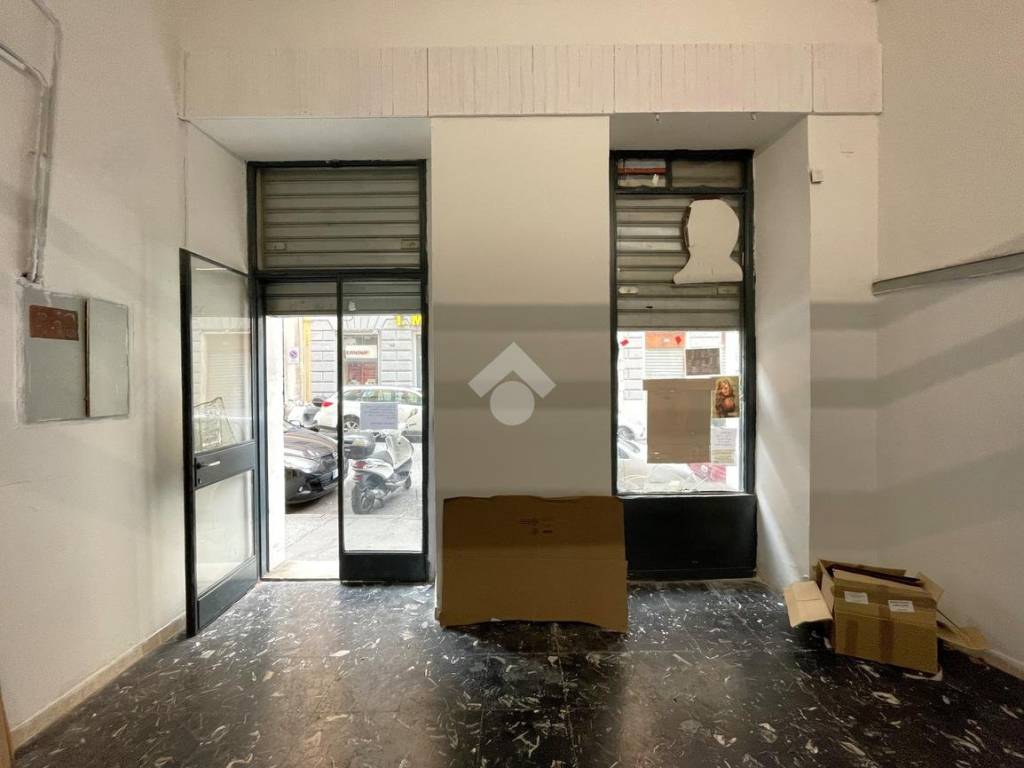 Immobile a Trieste in VIA UGO FOSCOLO, 6 - Foto 2
