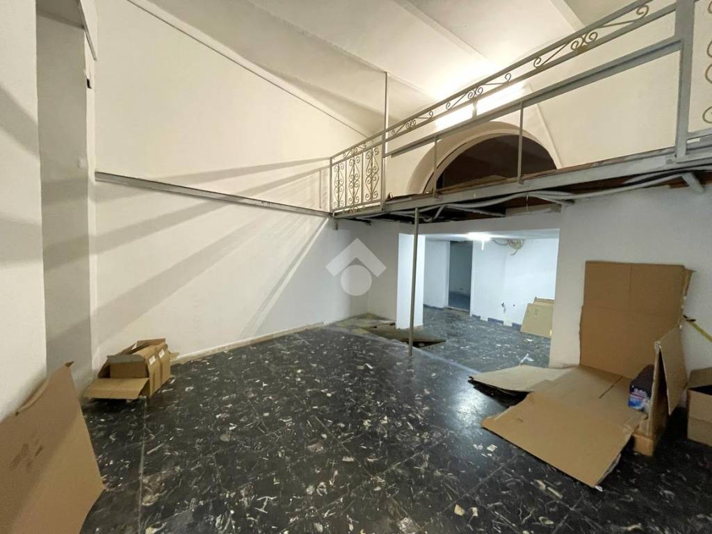 Immobile a Trieste in VIA UGO FOSCOLO, 6 - Foto 5
