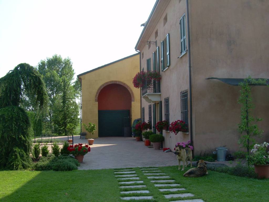 Villa a Borgo virgilio in VIA MONASTEROLO, 48 - Foto 2