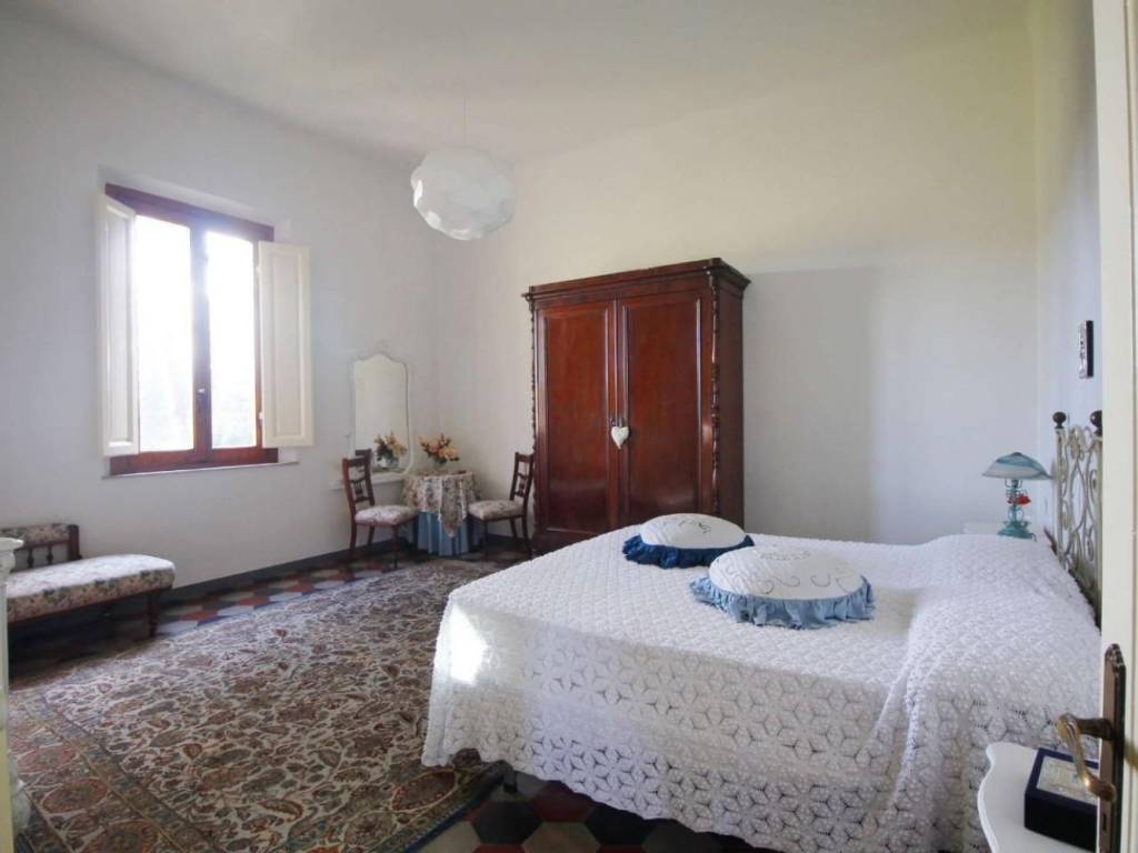 Villa a Empoli in Piazza Minzoni Don Giovanni, 14 - Foto 4