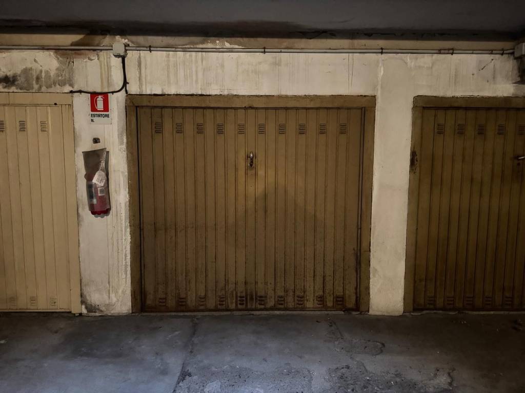 Box / garage a Piacenza in Via Genova - Foto 5