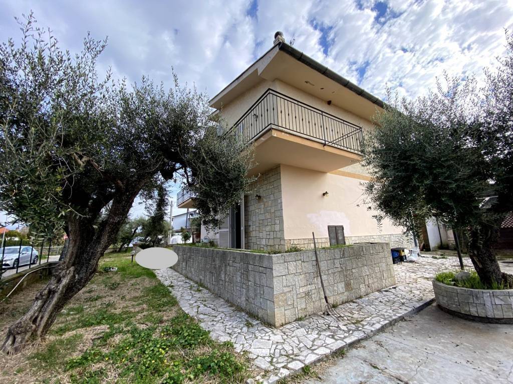 Villa a Fondi in Via Sant'Anastasia - Foto 3