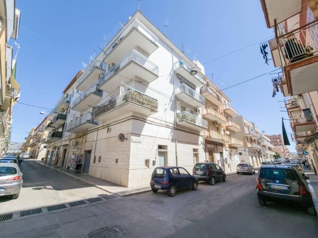 Appartamento a Manfredonia in Via E. Capitano Valente, 70 - Foto 3