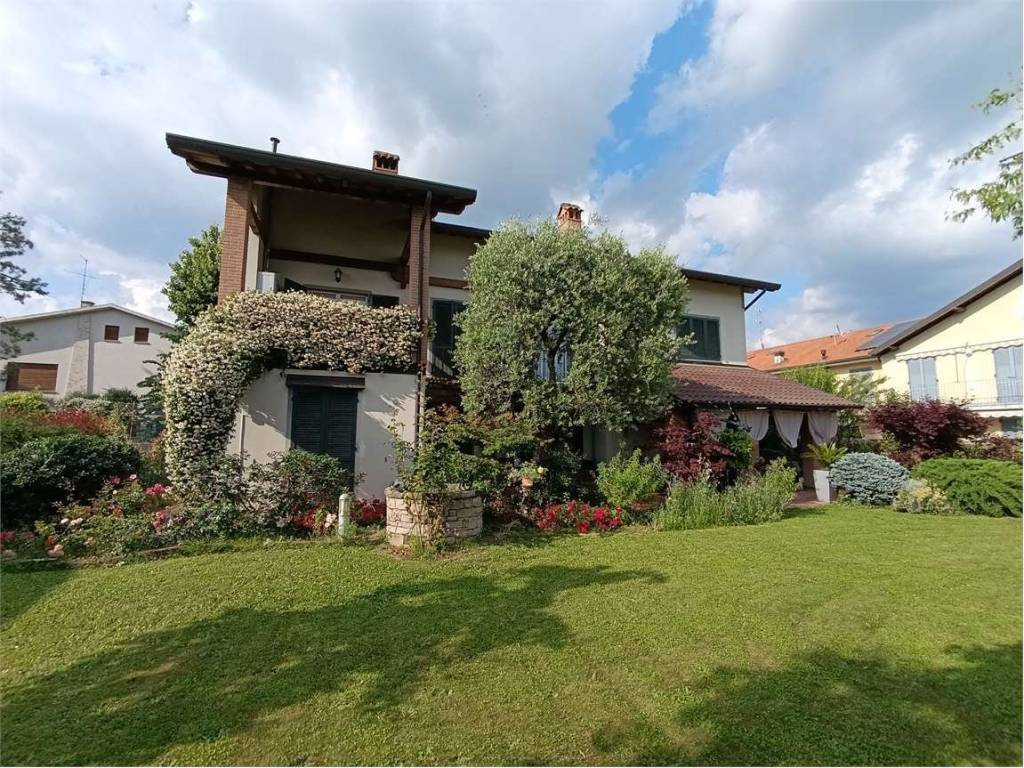 Villa a Paderno d'adda in via ugo festini - Foto 2