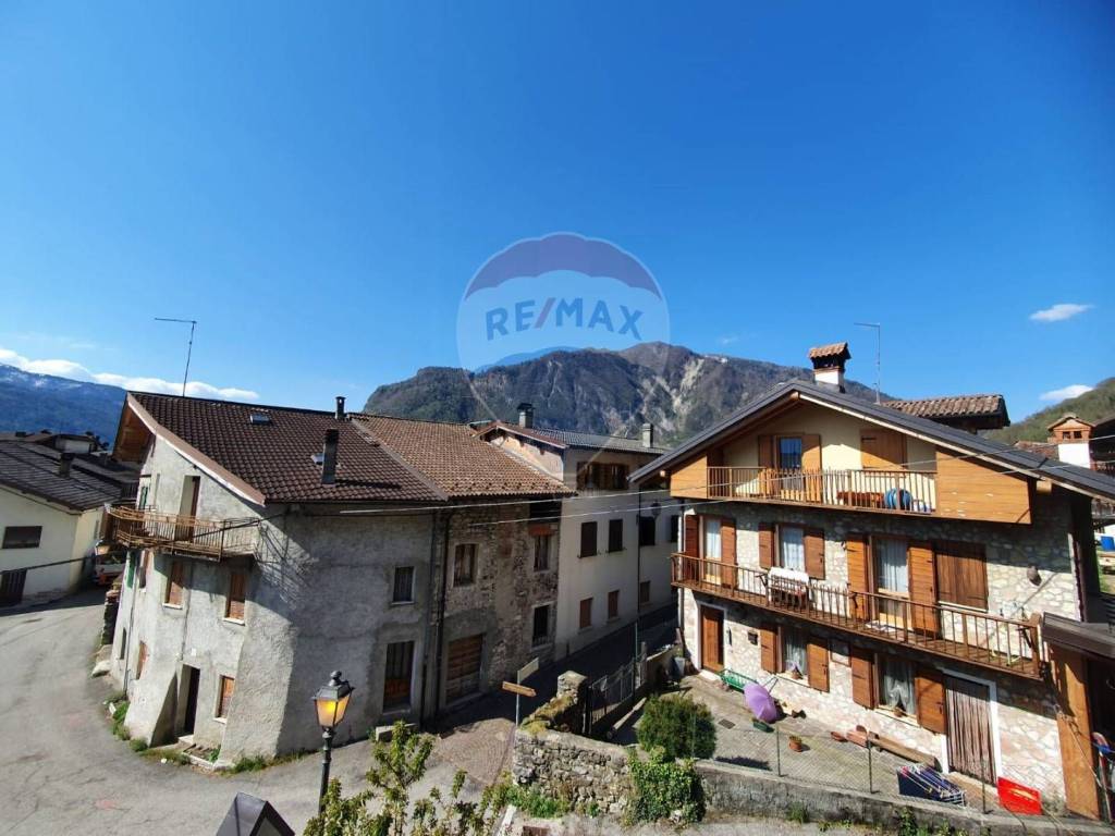Casa indipendente a Fonzaso in Via Lucco, 30 - Foto 4