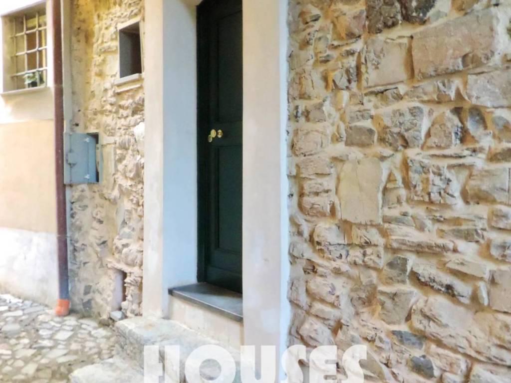 Casa indipendente a Castiglione chiavarese in Via della Chiesa, 1. - Foto 3