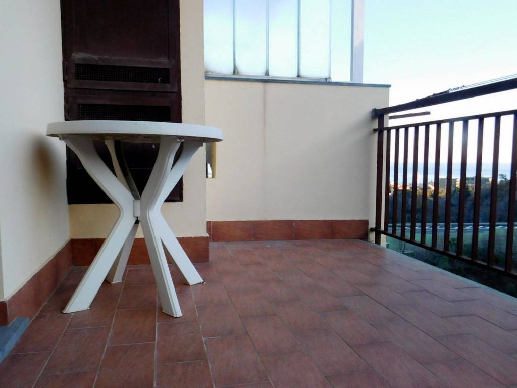 Appartamento a Albissola marina in Via Ines Negri - Foto 5