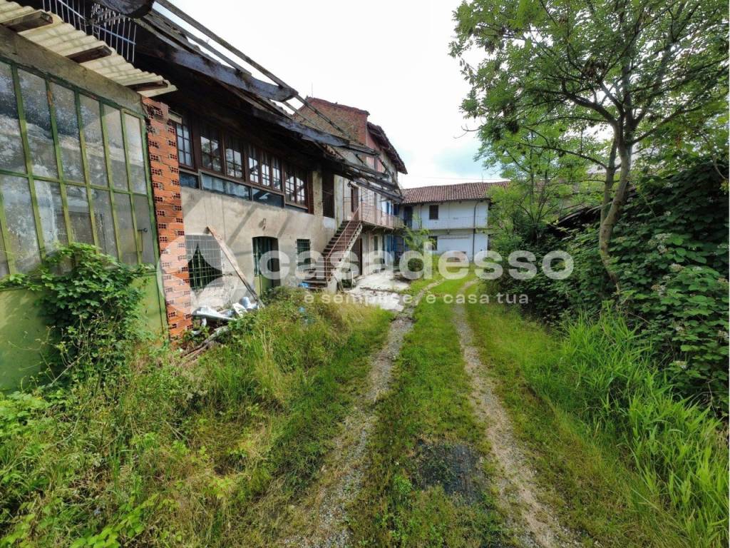 Casa indipendente a Leinì in VIA BENNA, 83 - Foto 2