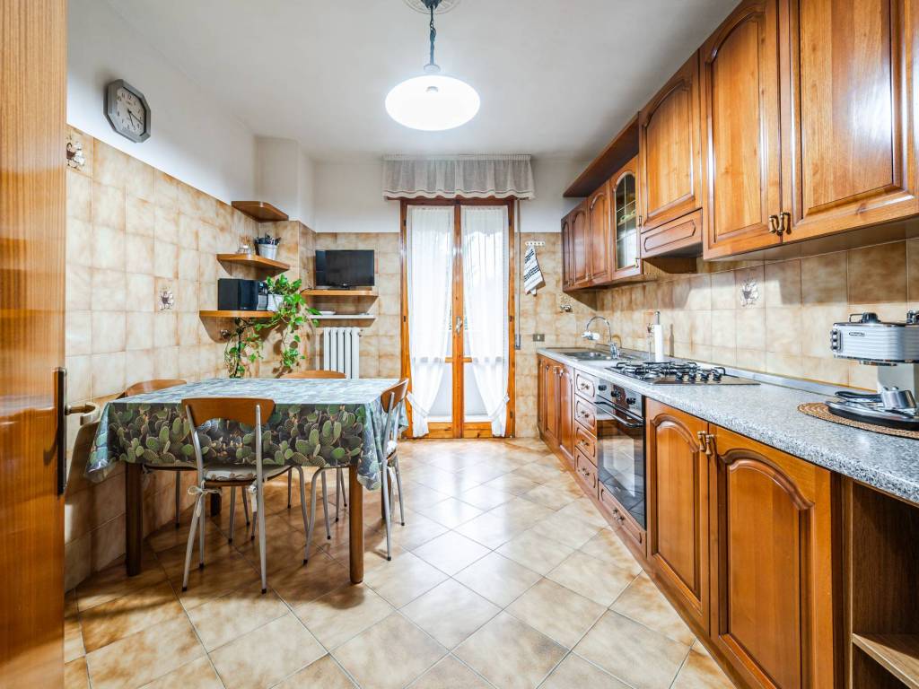 Appartamento a Casalgrande in Via Europa - Foto 5