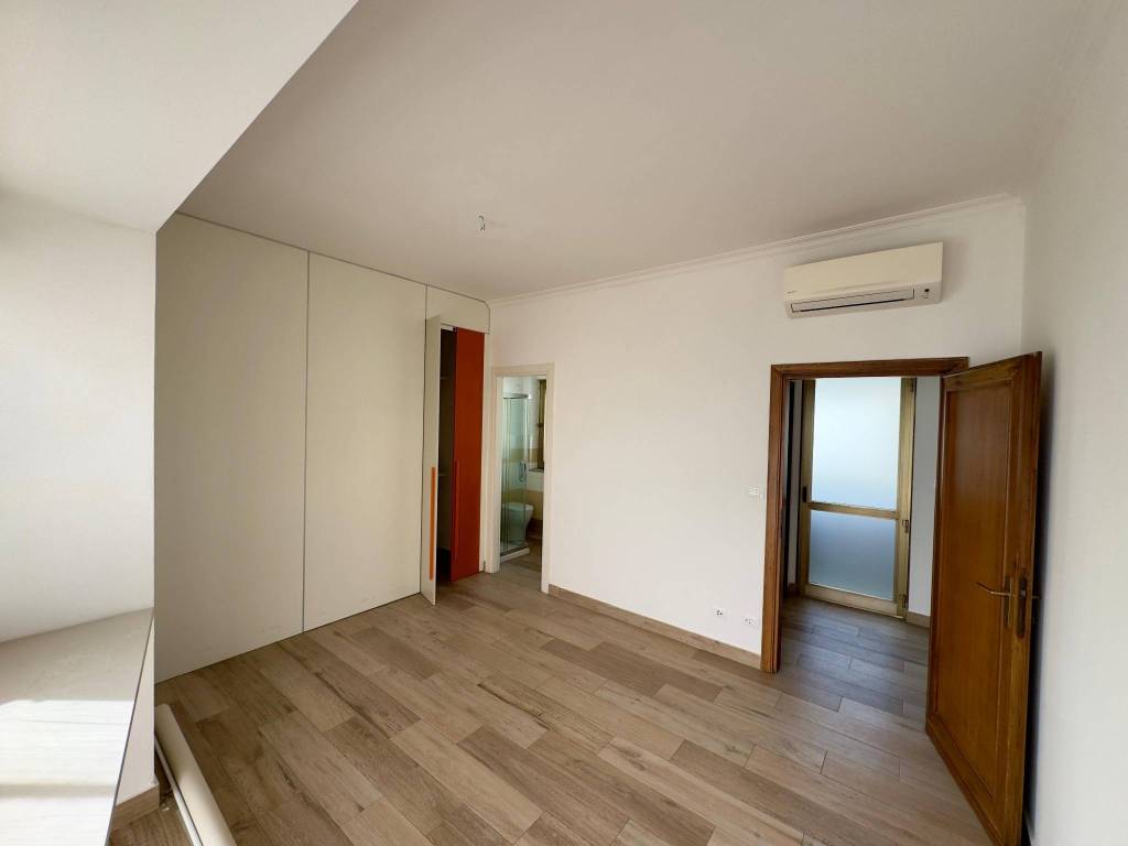 Appartamento a Follonica in Via Emilio Bicocchi - Foto 5