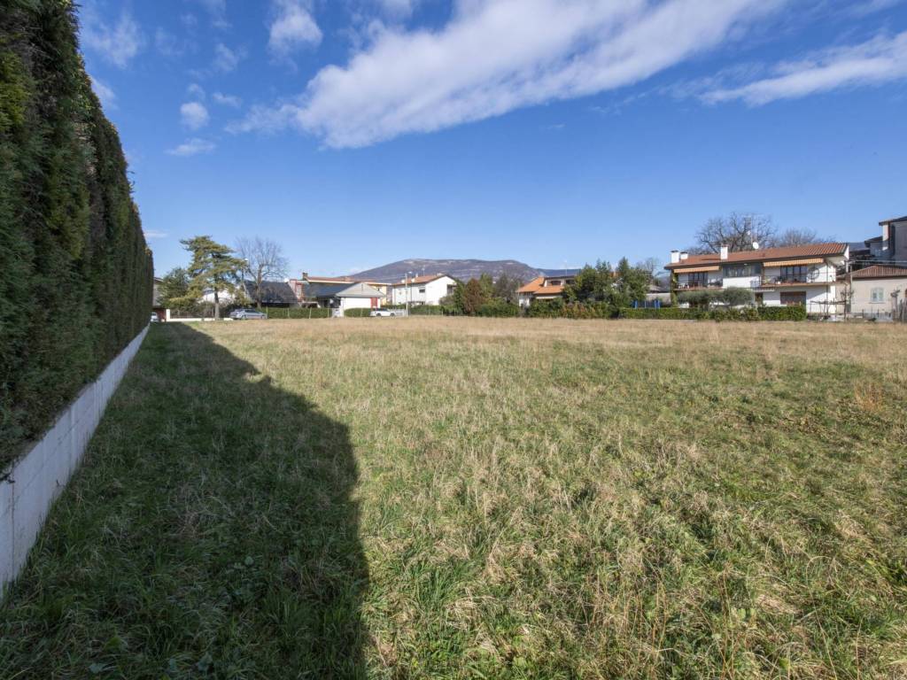 Terreno a Gorizia in VIA BRIGATA ABRUZZI - Foto 3