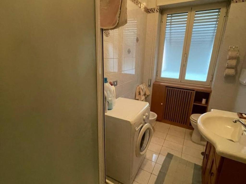 Appartamento a Terracina in Via Adriano Olivetti - Foto 4