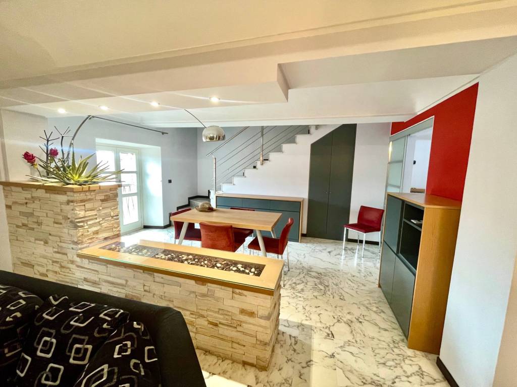 Appartamento a Asti in Corso Vittorio Alfieri - Foto 2