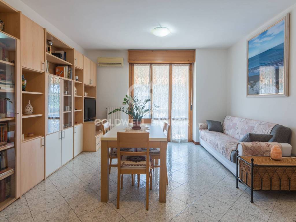 Appartamento a Riccione in viale Maremma - Foto 2